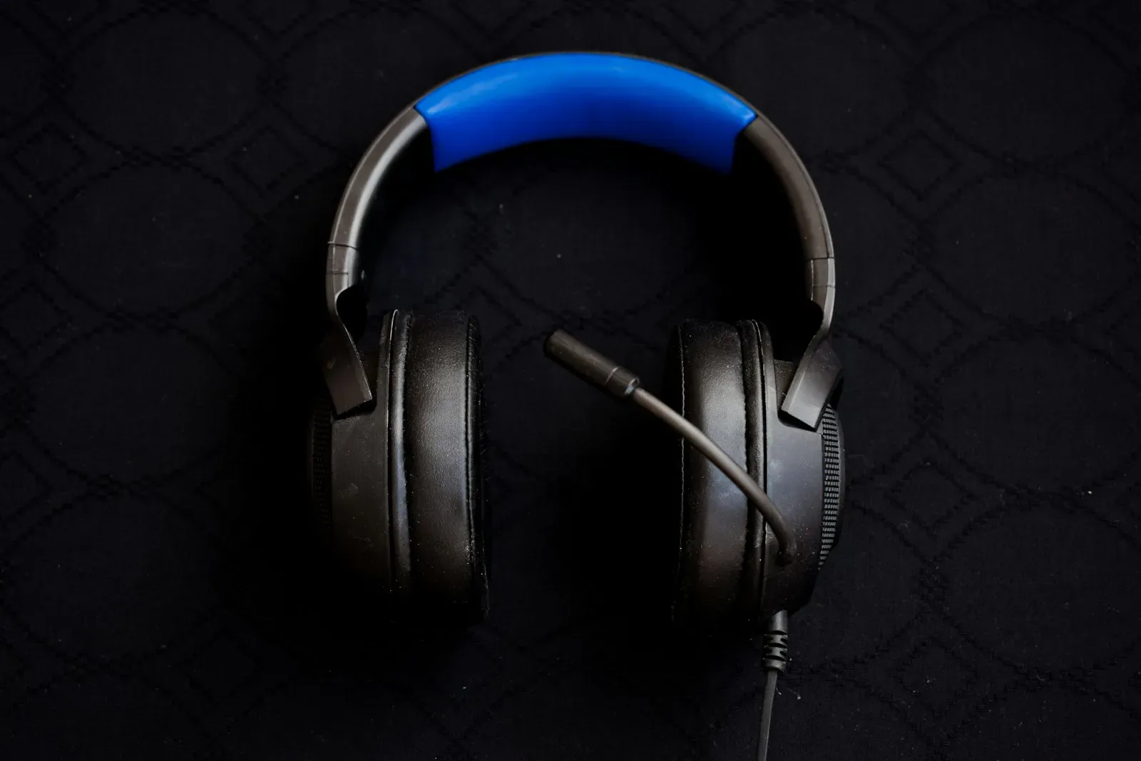 Gaming Accessories — Accessories and equipment for gaming and console users.